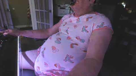 Snapshot of bi_chubby_sub61 chatting on 1, 2, 2025 Redmoon online show from 1, 2, 2025