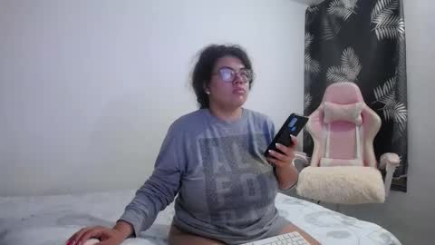 Bianca Tuesday to Sunday from 2am to 6am UTC-5 online show from 2, 3, 2026