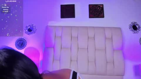  B I A N C A  online show from 2, 1, 2025