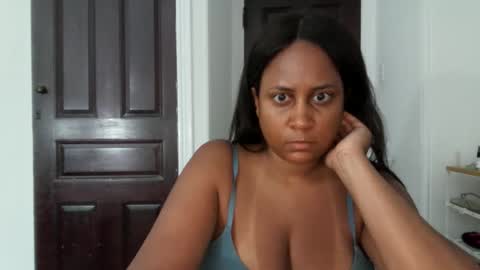 Snapshot of biancadoesitright chatting on 8, 6, 2026 biancadoesitright online show from 8, 6, 2026