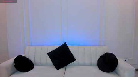 Bianca Pierce online show from 18, 5, 2026