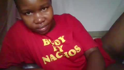 Snapshot of big_diva chatting on 5, 2, 2025 big_diva online show from 5, 2, 2025