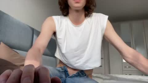 Snapshot of big_lil_small chatting on 27, 6, 2026 big_lil_small online show from 27, 6, 2026
