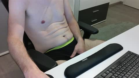 big_tobi_1 online show from 24, 1, 2025