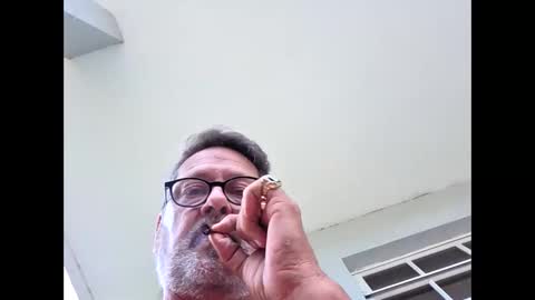 Snapshot of bigal9816192 chatting on 21, 4, 2026 bigal9816192 online show from 21, 4, 2026