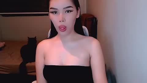 Mia online show from 2, 7, 2026