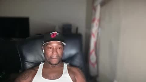 Snapshot of bigbackwoodcali chatting on 30, 10, 2025 bigbackwoodcali online show from 30, 10, 2025