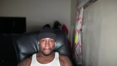 Snapshot of bigbackwoodcali chatting on 23, 11, 2025 bigbackwoodcali online show from 23, 11, 2025