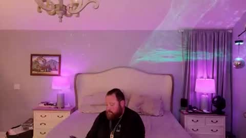 Snapshot of bigboi1o11 chatting on 8, 11, 2025 Bigboi1o11 online show from 8, 11, 2025