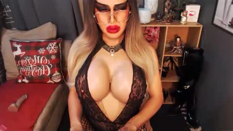 Snapshot of bigbomblhoraine chatting on 16, 2, 2025 Loraine Cruz online show from 16, 2, 2025