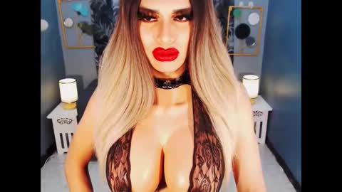 Loraine Cruz online show from 24, 3, 2026