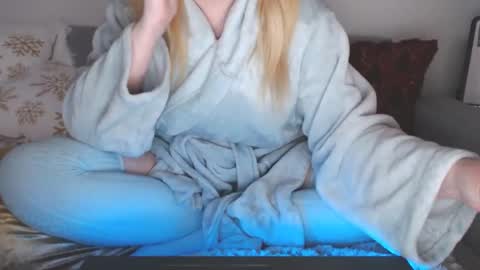 bigboobs_cutie online show from 23, 12, 2024