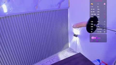 Snapshot of bigboobs_violeta chatting on 23, 9, 2025 VIOLETA online show from 23, 9, 2025