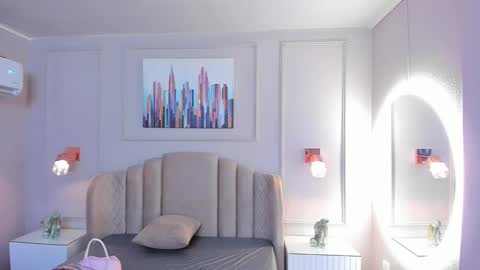   online show from 7, 2, 2025