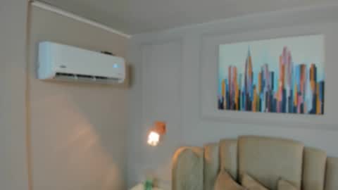   online show from 9, 10, 2025