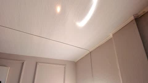   online show from 3, 12, 2025