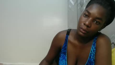 Snapshot of bigboobys123 chatting on 7, 10, 2025 bigboobys123 online show from 7, 10, 2025