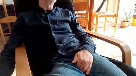 Snapshot of bigboos5633 chatting on 19, 10, 2025 bigboos5633 online show from 19, 10, 2025