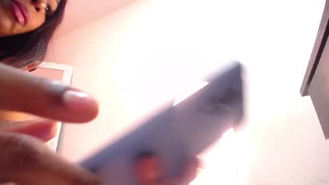 Mia online show from 24, 12, 2024