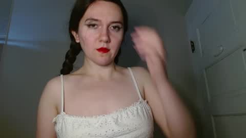 Isabella online show from 23, 11, 2025