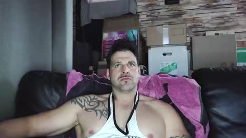 Bigboyband online show from 8, 3, 2026