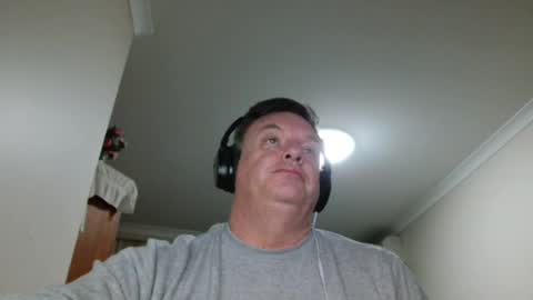 bigboybenny176 online show from 10, 7, 2026