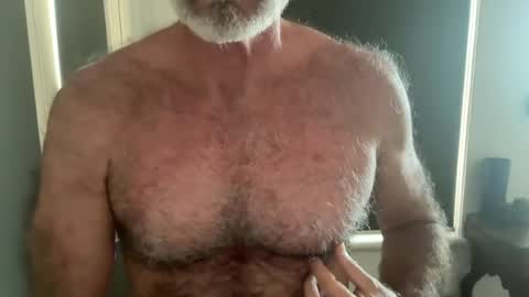 Snapshot of bigbush1 chatting on 2, 7, 2026 big bush online show from 2, 7, 2026
