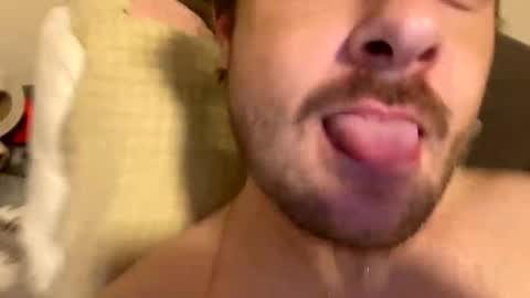 Snapshot of bigbuster685 chatting on 21, 11, 2025 Buster685 online show from 21, 11, 2025