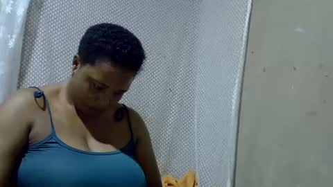 Snapshot of bigclit_wethairypus chatting on 2, 7, 2026 bigclit_wethairypus online show from 2, 7, 2026