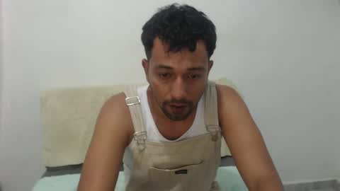 Snapshot of bigcock_hair chatting on 14, 1, 2025 bigcock_hair online show from 14, 1, 2025