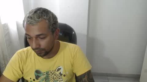 Snapshot of bigcock_hair chatting on 13, 10, 2025 bigcock_hair online show from 13, 10, 2025