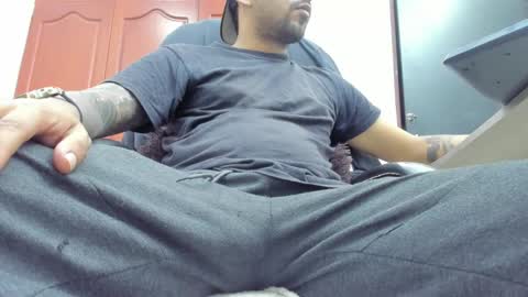 Snapshot of bigcock_hair chatting on 18, 12, 2025 bigcock_hair online show from 18, 12, 2025