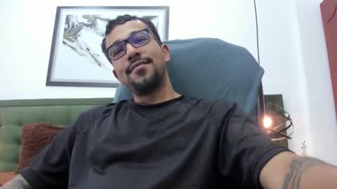 Snapshot of bigcock_hair chatting on 7, 1, 2026 bigcock_hair online show from 7, 1, 2026