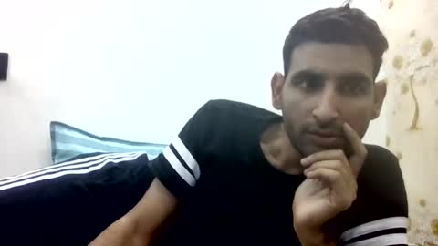 akash online show from 10, 9, 2025