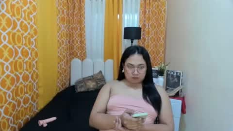BABY LEXIE online show from 16, 5, 2026