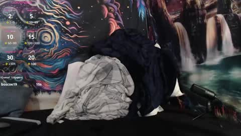 Bigd Pleasure House online show from 20, 1, 2025