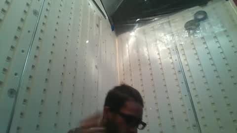 Snapshot of bigdaddy1231995 chatting on 23, 11, 2025 BigDaddykodack online show from 23, 11, 2025