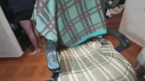 Snapshot of bigdickbasuzo chatting on 19, 10, 2025 Dante online show from 19, 10, 2025