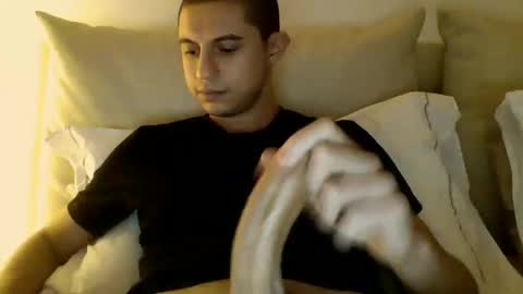 Big online show from 1, 2, 2025