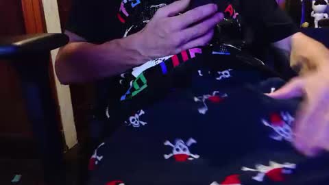 Snapshot of bigdicklovington chatting on 15, 12, 2025 bigdicklovington online show from 15, 12, 2025