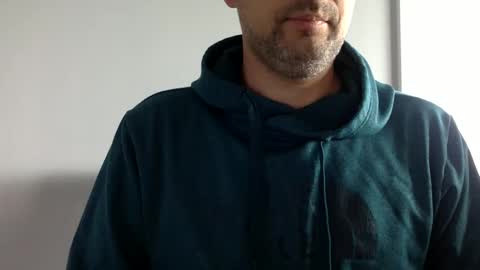 Snapshot of bigdickshowoff9877 chatting on 25, 9, 2025 Bigdickshowoff9877 online show from 25, 9, 2025