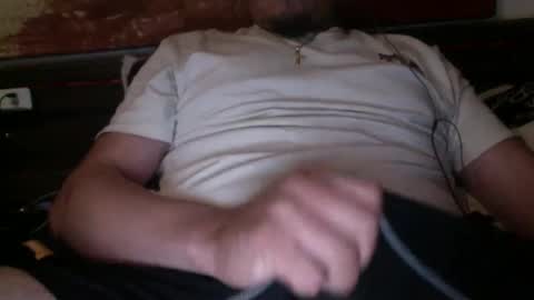 Snapshot of bigdickvic78 chatting on 3, 3, 2025 bigdickvic78 online show from 3, 3, 2025