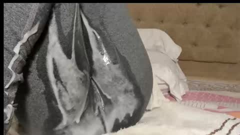 bigesstsquirt online show from 29, 3, 2026