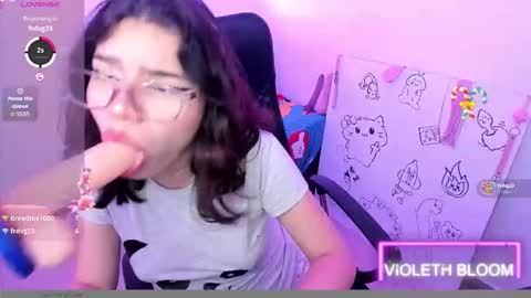 Snapshot of bigfinger125 chatting on 5, 2, 2026 Lucy and Fred online show from 5, 2, 2026