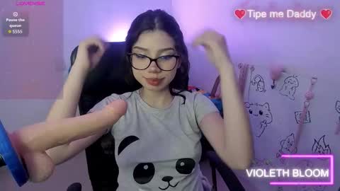 Snapshot of bigfinger125 chatting on 28, 2, 2026 Lucy and Fred online show from 28, 2, 2026