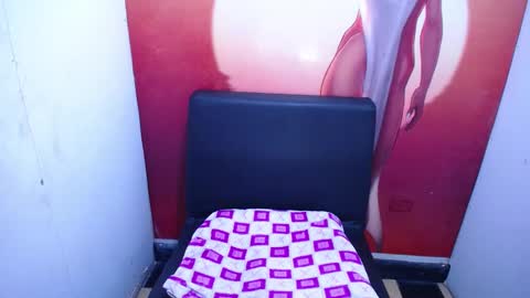 Snapshot of bigg_boobs_xxx chatting on 4, 3, 2025 Sunny online show from 4, 3, 2025