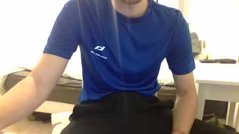 biggbaguette1 online show from 5, 12, 2025