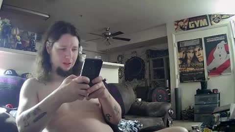 biggerisbetter21 online show from 19, 12, 2024