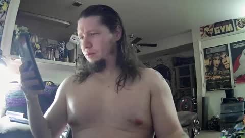 biggerisbetter21 online show from 5, 1, 2025