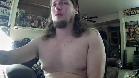 biggerisbetter21 online show from 12, 2, 2025